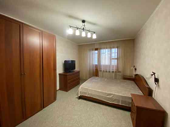 Оренда 2-кімнатної. Ревуцького, 30/1. Поруч метро Харківська Київ