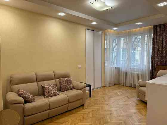 Довгострокова оренда Пекарська-Левицького Львов