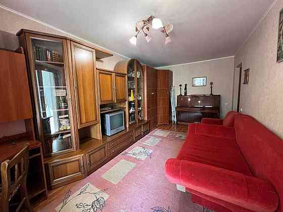 Довготривала оренда 2к квартири на вул. Набережна Перемоги Днепр