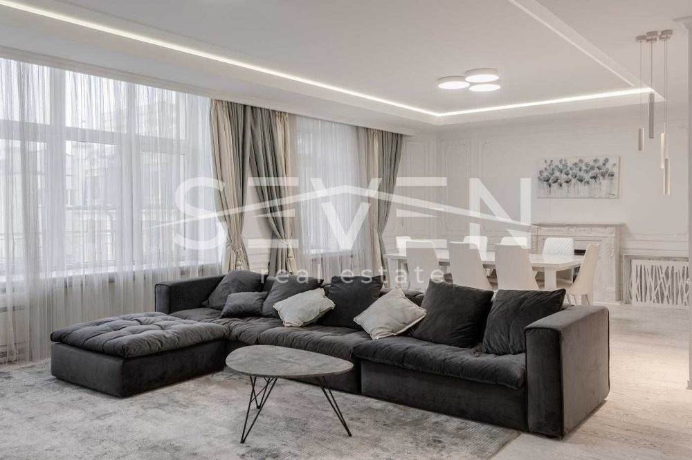 Оренда 3 кімнатна квартира 207 м2 по вул. Володимирська 49-А Київ - зображення 1