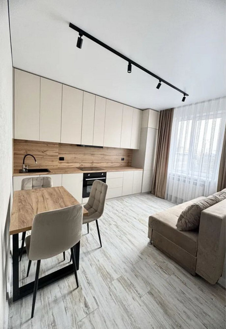 Оренда квартири. Цент. Перша здача Ужгород - зображення 2