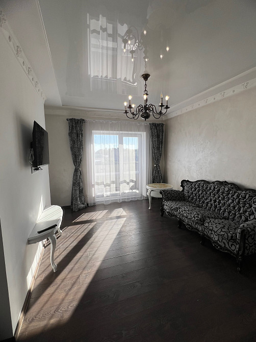 ВІЛЬНА ВЖЕ! Здам 2 кімнатну квартиру в центрі міста Ровно - изображение 3