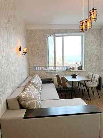 Уютная  2-комнатная с ремонтом в новом доме вблизи парка "Победы" Одеса