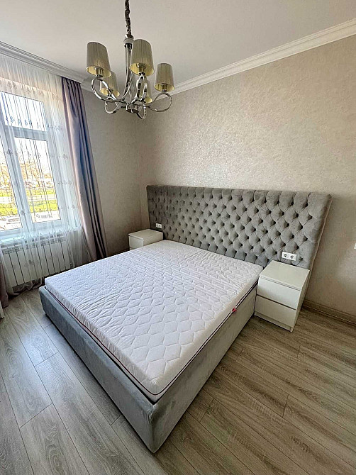 Розкішна 2 кімнатна квартира в класному будинку біля моря Одеса - зображення 4