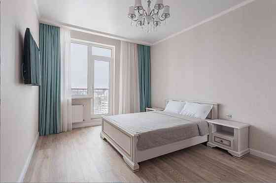 ЖК "2 Жемчужина", 87 метров, 2 комн, с ремонтом и мебелью. Одеса