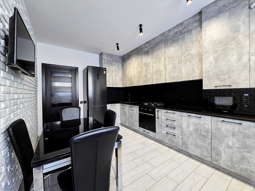 Здам 1 кімнатну НОВОБУДОВУ вул.ГЕТЬМАНА МАЗЕПИ (ЖК Затишний Квартал). Черновцы - изображение 1