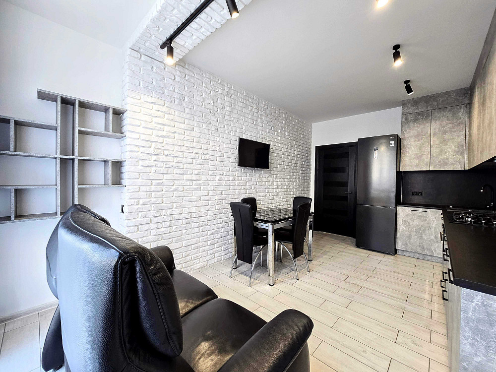 Здам 1 кімнатну НОВОБУДОВУ вул.ГЕТЬМАНА МАЗЕПИ (ЖК Затишний Квартал). Черновцы - изображение 3