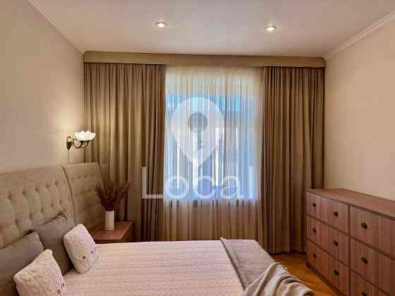 ВЕЛИКА! ЗАТИШНА! Оренда трикімнатної квартири поруч метро Дарниця Киев