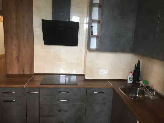 М.Шулявка ул. Западная сдается двухкомнатная раздельная квартира Киев