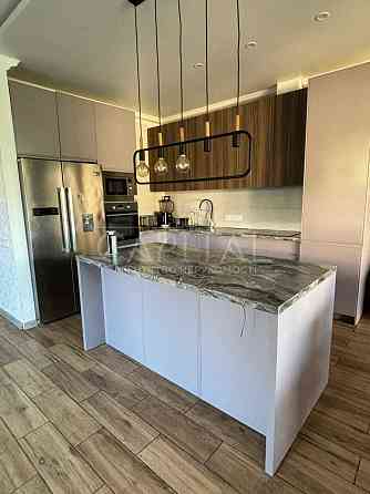 Оренда / Будинок / вул. Садова/6к 165м/2поверхи/тераса Киев