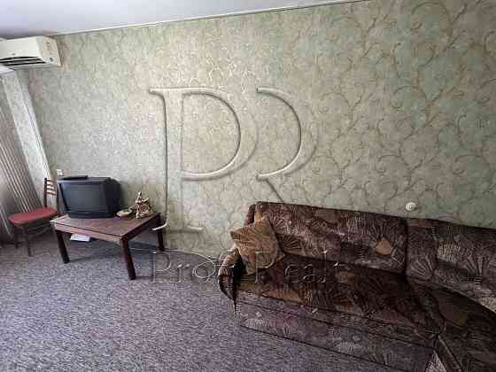 Оренда довгострокова біля метро Дарниця, Чернігівська. Киев