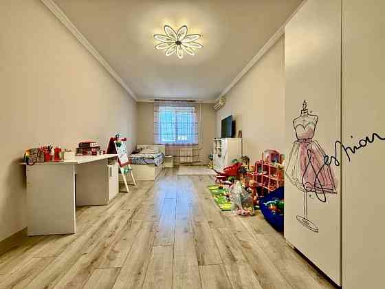 Сдам 3 ком Антоновича.  Центр. Рядом Баку. Атлант Днепр