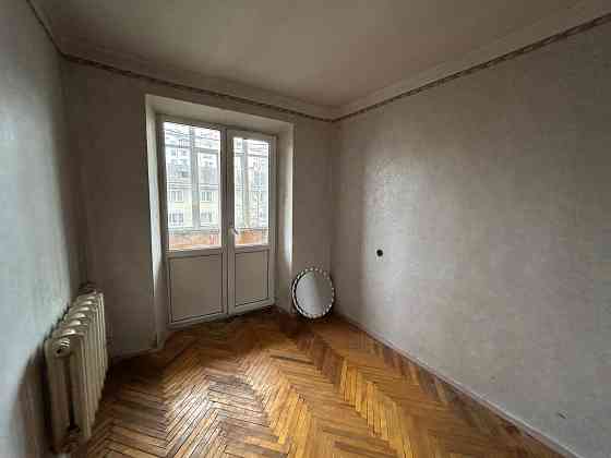 Продам! 2 кімнатну в центрі під ремонт! Ивано-Франковск