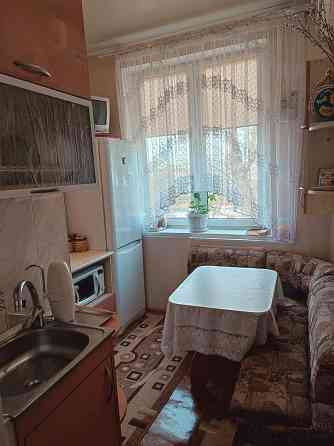 Продам 3х ком. квартиру, Орловская, Сталинка,  Петровского, с ремонтом Днепр