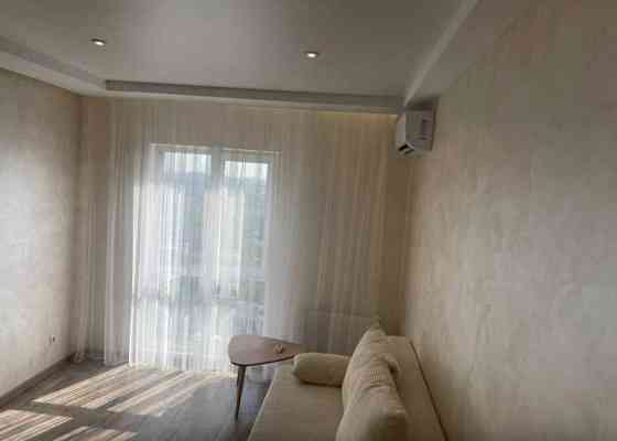 Нова Англія НьюКасл з РЕМОНТом  41 .кв. Вікна на Академію Київ