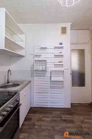 БЕЗ %; Тростянецька 5А; 1-кім; м. Харківська 15 хв їзди; Оренда Киев