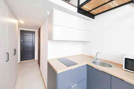 Дворівнева студія, м. Берестейська Киев