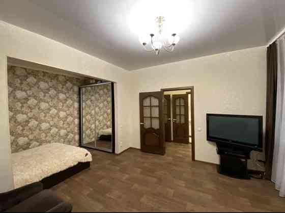 Здам 1 кімнатну квартиру у центрі міста Дніпро з окремим входом Днепр