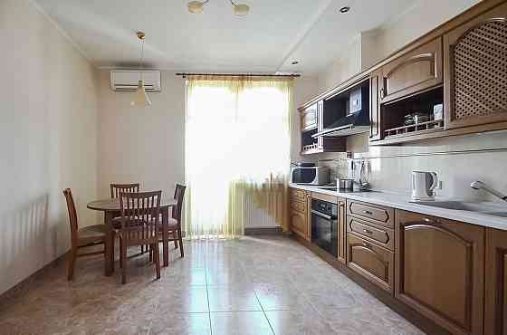 Оренда, Євгена Коновальця, 32Б, 3 кімнати, 117 м², Kiyv rent apartment Киев