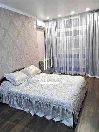 оренда,2-кімнатної квартири,Позняки,вул.Драгоманова 2 Киев