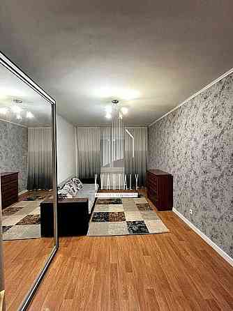 оренда 3- кімнатної квартири,Позняки, вул.Є Чавдар 28 Киев