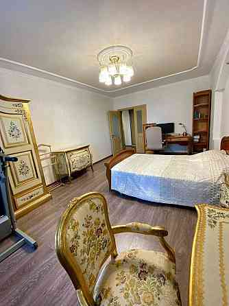 Продам 2-х ком. квартиру по Антоновича/Поля/Новострой/Парк Глобы/центр Днепр