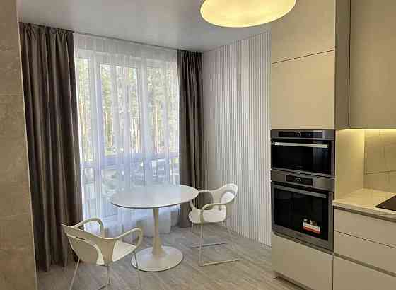 Продам! ЦЕНТРАЛЬНИЙ ПАРК! Світла ДВОКІМНАТНА квартира з ремонтом Ирпень