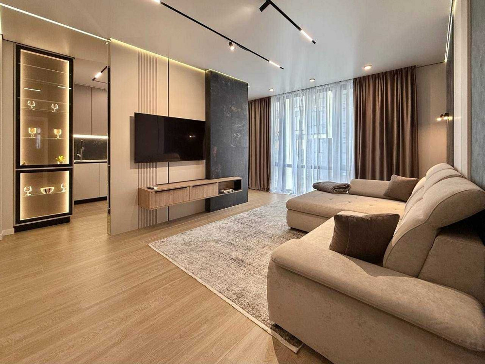 2 кім квартира у житловому комплексі Манхеттен Ивано-Франковск - изображение 1