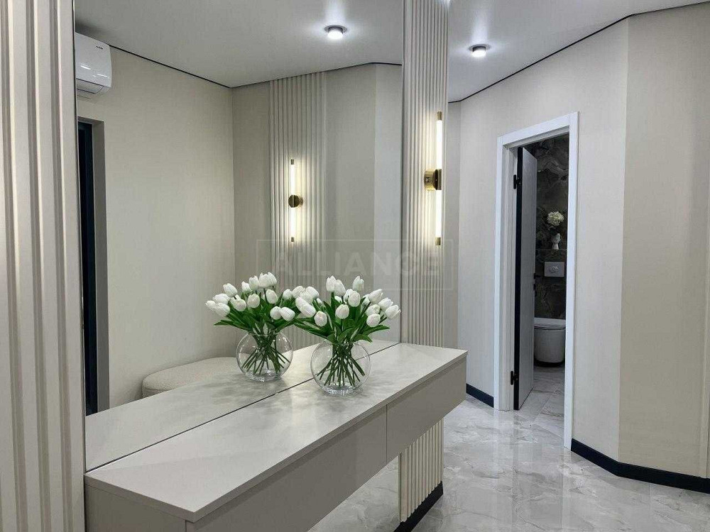 Продається 2 к Квартира із дизайнерським ремонтом у ЖК Фемелі Плаза Ивано-Франковск - изображение 7