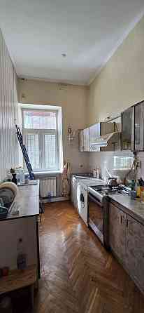 Одно кімнатна квартира в самому Центрі Черновцы