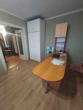 Оренда 2-кім вул Володимира Великого (Аква парк) 4/9п 55/35/11 житлови Львов