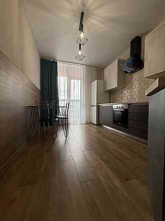 ЖК Каховська 60. Здаємо 1-кімнатну квартиру Киев