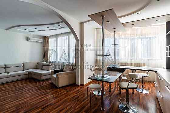 Просторная 2х комнатная квартира для семьи М. Осокорки 10 минут Киев