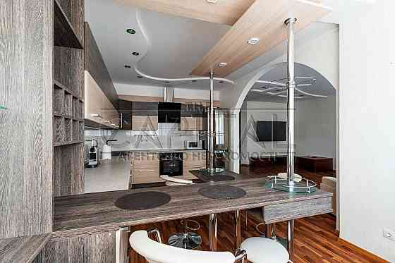 Просторная 2х комнатная квартира для семьи М. Осокорки 10 минут Киев