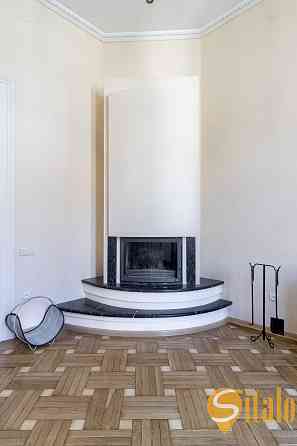 Оренда 3 кімнатної квартири, центр, вулиця Франка Львов