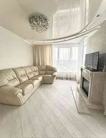 Оренда 2к квартири ЖК Зарічний 63 кв м Киев