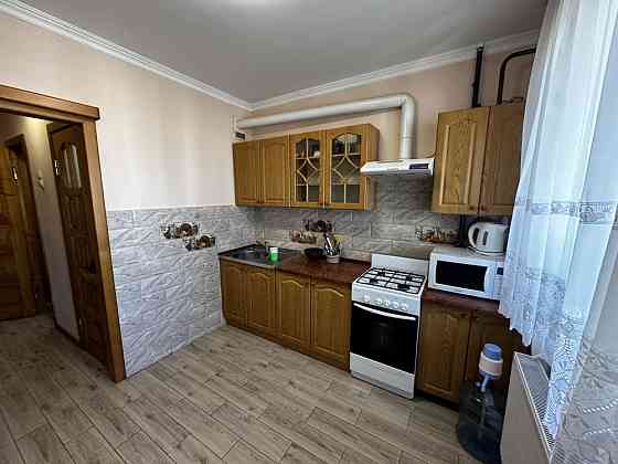 Оренда 2 кімнатна квартира вул. Хоткевича 85, оріентир вул. Івасюка Ивано-Франковск