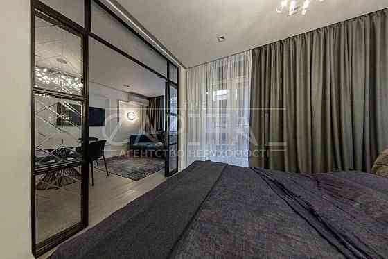 Студія +окрема спальня ! ЖК Французький квартал Закритий двір ПАРКІНГ Киев