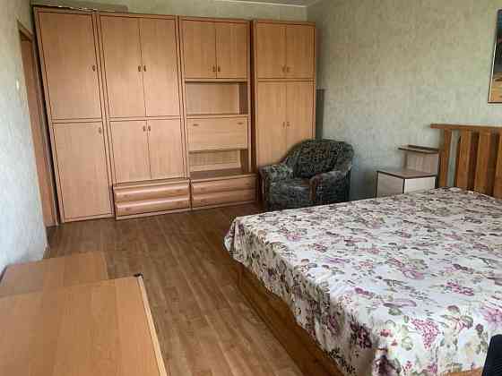 Опенда 1к біля метро Героїв Дніпра, Північна 30 Киев