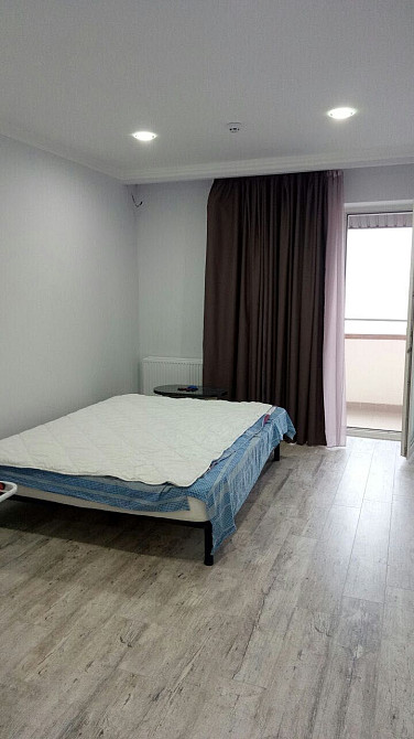 СВОЮ комфортну 1к з видом в автономному будинку, метро Бориспільска Проліски - зображення 4