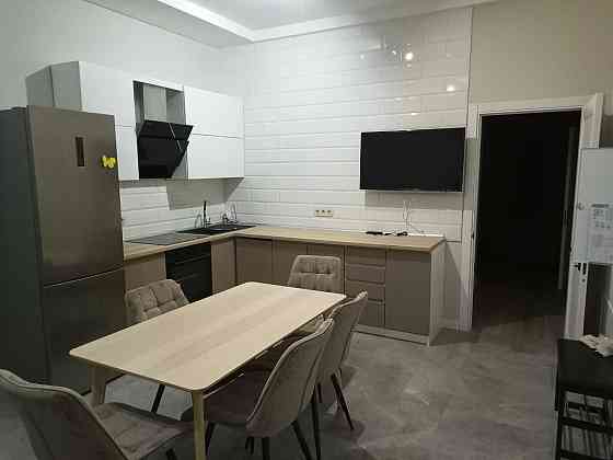 Оренда квартири в будинку біля озера Міністерка перша лінія Оболонь Киев