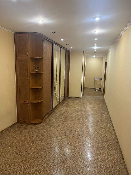 СРОЧНО Аренда 3х комнатной на Осокорках.Днепровская набережная 19 Киев - изображение 2