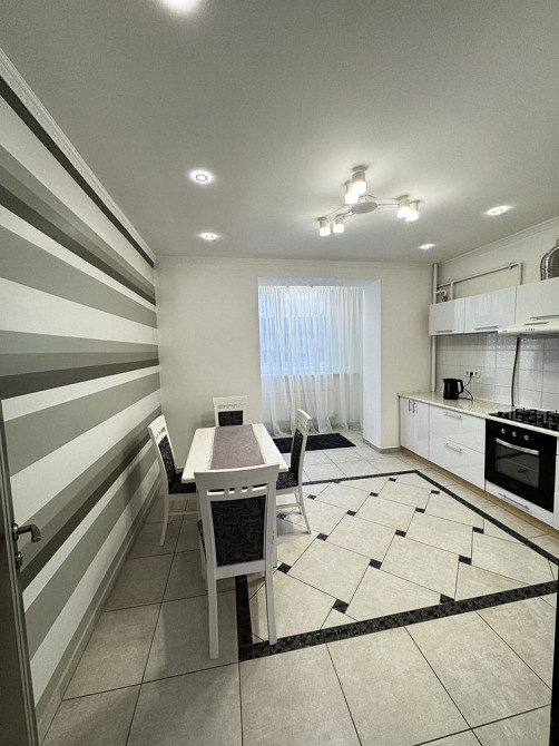 Здається в оренду 2 кімнатна квартира по вул. Коновальця, 129а Ивано-Франковск - изображение 1