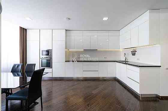 Аренда квартиры 3к 170 м2 Соломенский район Киев