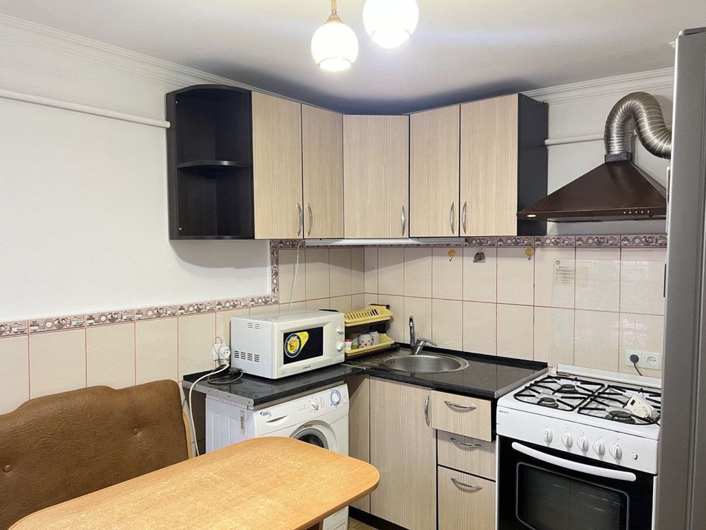 Оренда 1к квартири ЦЕНТР ЧНУ Черновцы - изображение 2