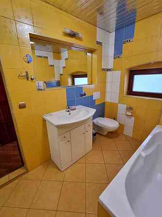 Оренда дворівневої 3-кімнатної квартири в центральній частині, в.Лісна Львів