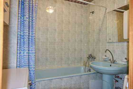 1к. ул. Антоновича 90 (Горького), м. Олимпийская-Дв-ц Украина Киев