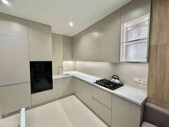 Оренда 1 кімнатної квартири вул. Зелена 151 в новобудові Вікінг Львів