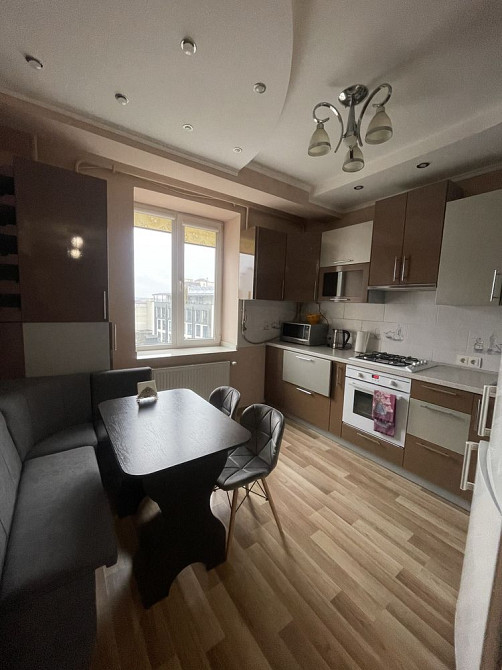 Оренда 2х кімнатної квартири в свмому центрі по вул.Січових Стрільців Ивано-Франковск - изображение 1