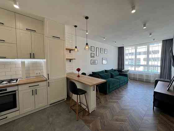 Оренда 1 кім. квартири та кухня-студія вул. Трускавецька ЖК Континент Львів